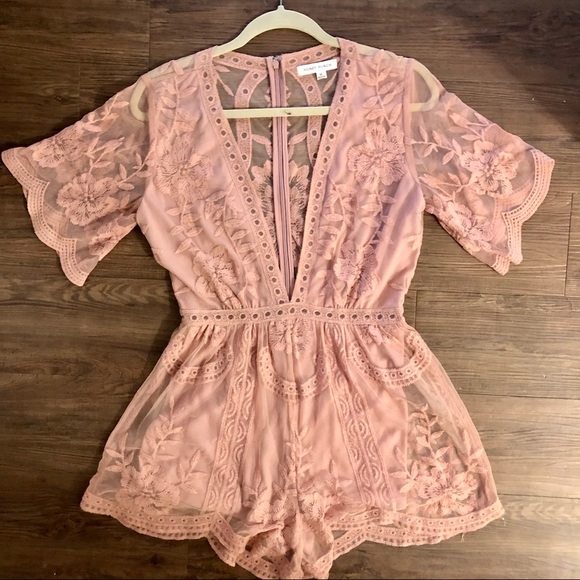 Honey Punch Plunging Lace Romper in Mauve - Picture 3 of 6